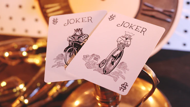 308-1885-bicycle-playing-cards-1.jpg