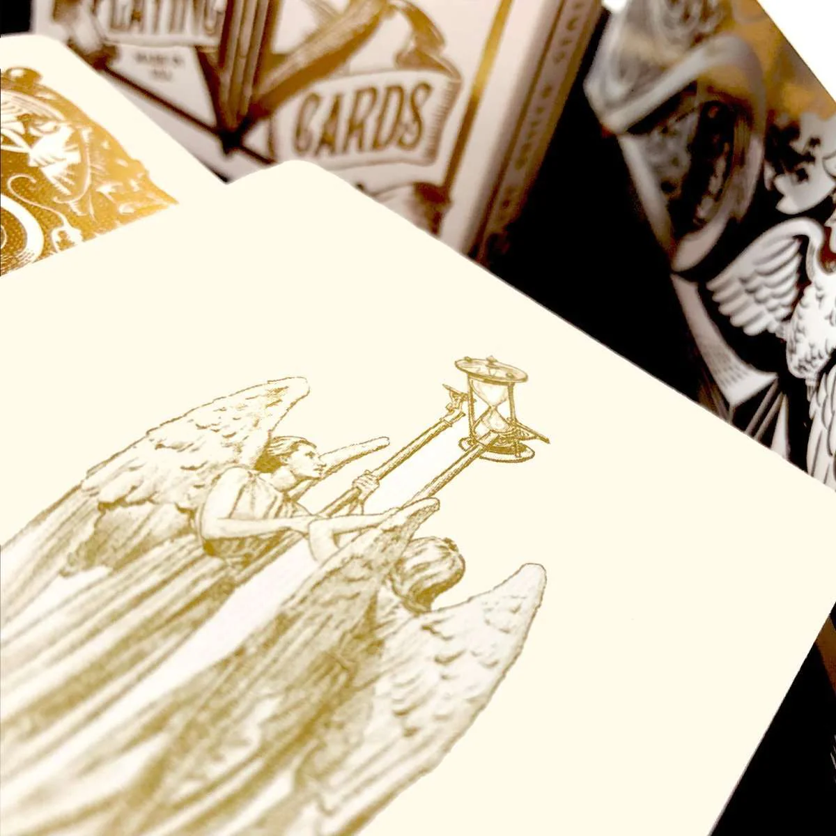 3115-gold-split-spades-david-blaine-playing-cards-uspcc-1.jpg