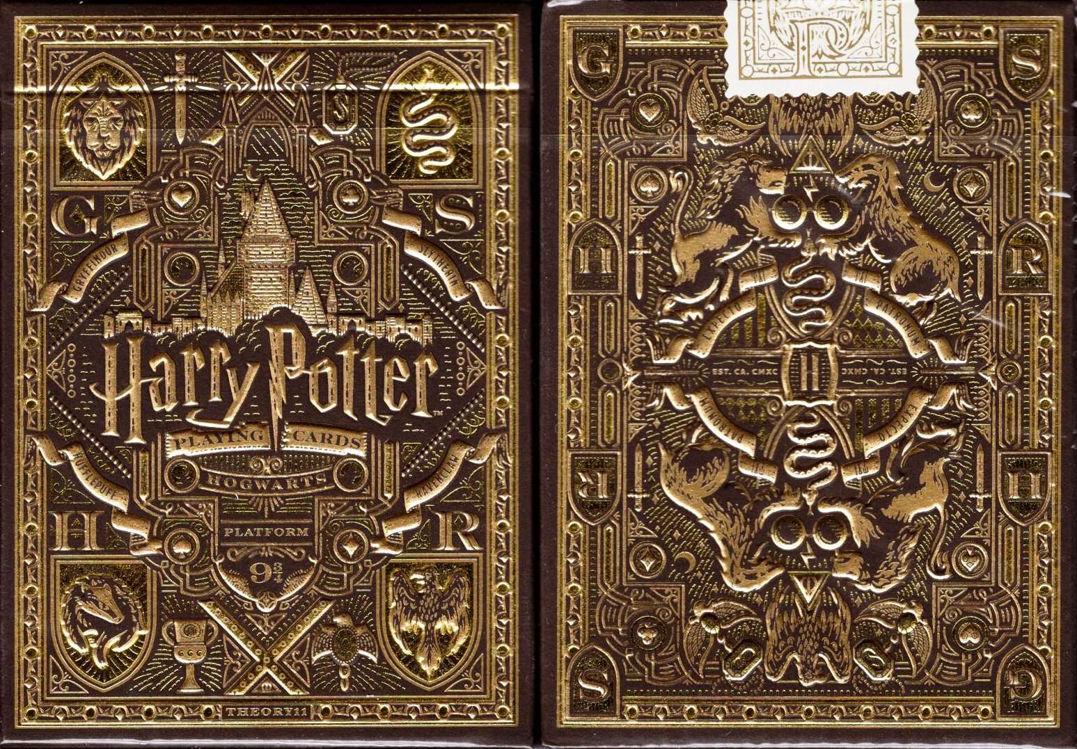 3305-harry-potter-hufflepuff-yellow-playing-cards-by-theory11-1.webp