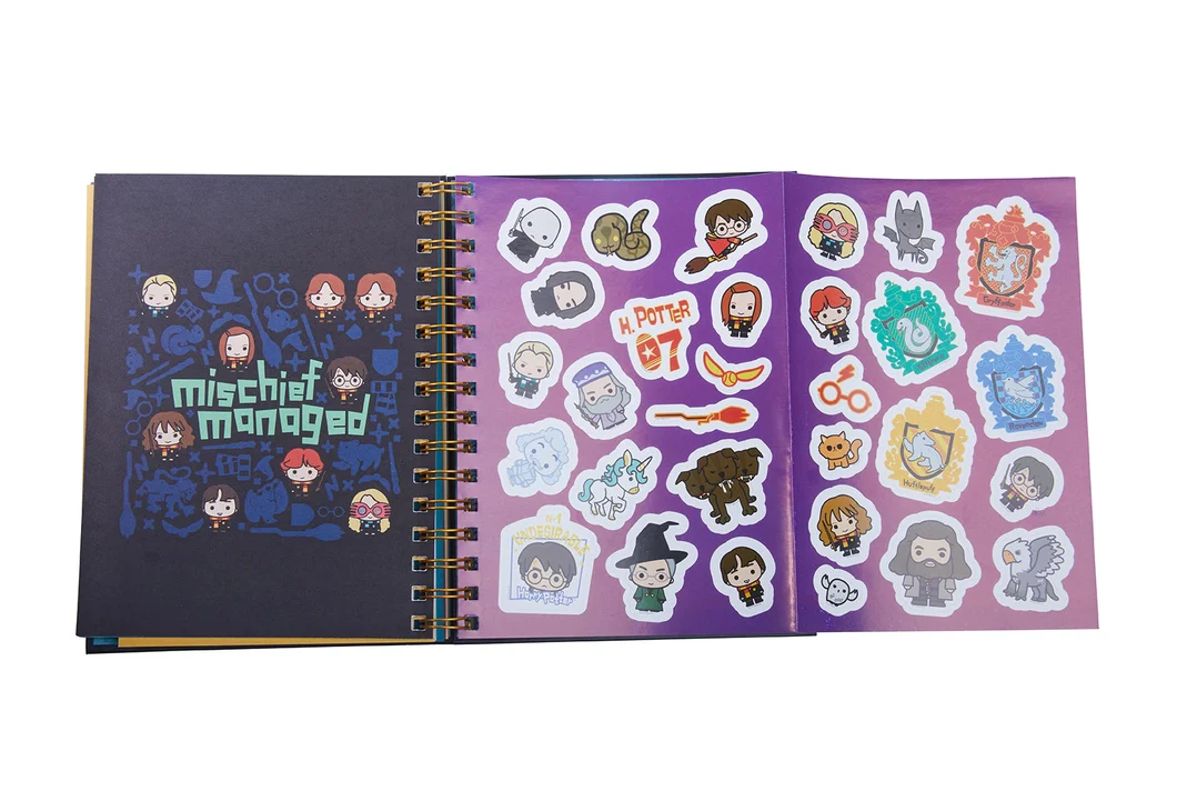 3315-harry-potter-spiral-notebook-hogwarts-cover–1.webp