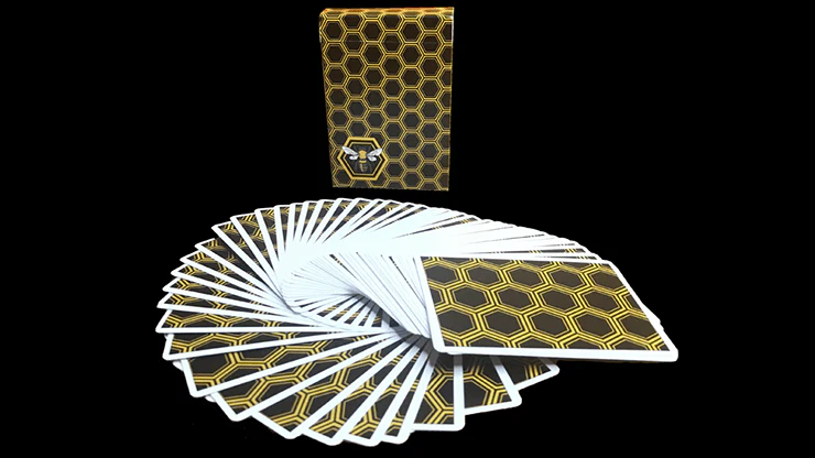 3428-honeycomb-playing-cards-uspcc-1.jpg