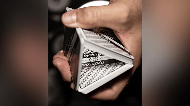 3493-hydrogen-v2-playing-cards-uspcc-1.jpg