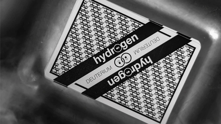 3493-hydrogen-v2-playing-cards-uspcc-1.jpg