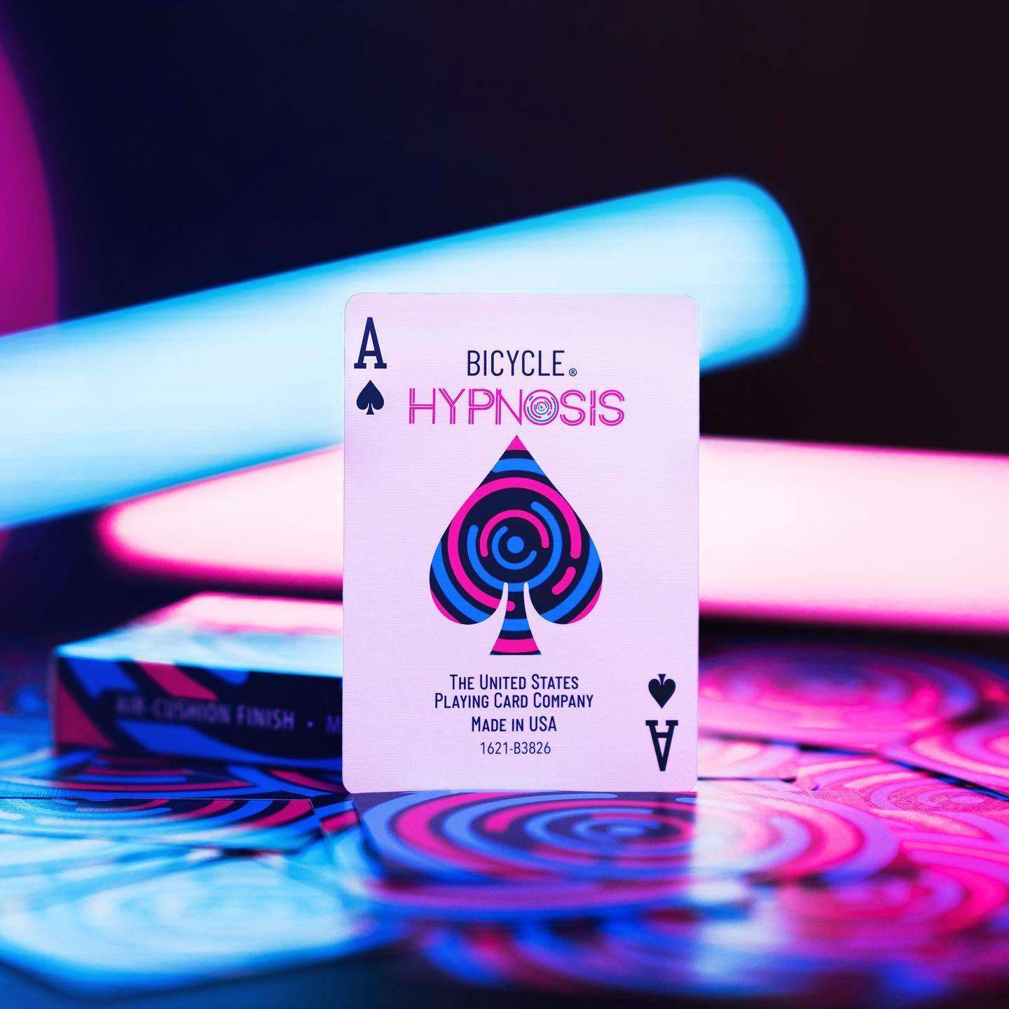 3497-hypnosis-v2-bicycle-playing-cards-1.jpg