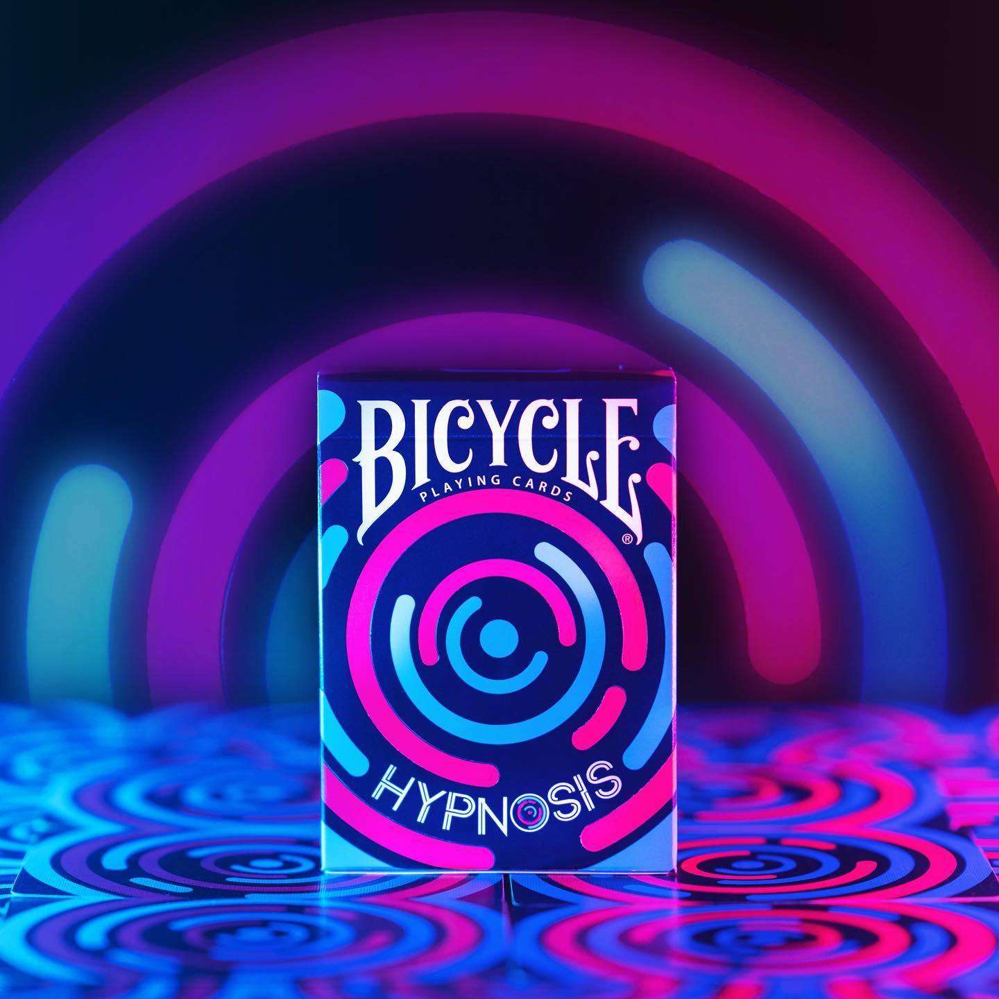 3497-hypnosis-v2-bicycle-playing-cards-1.jpg