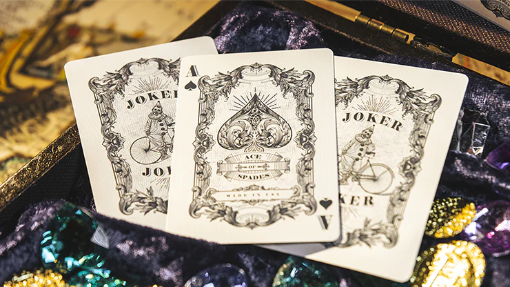 3528-imperial-blue-bicycle-playing-cards-1.jpg