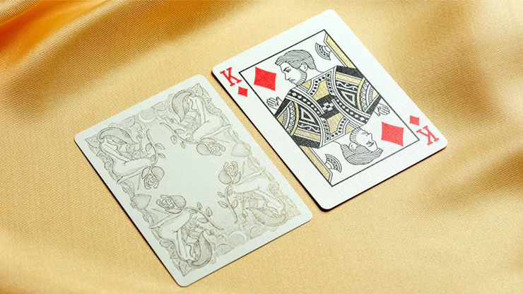 3587-innocence-gold-foil-edition-playing-cards-1.webp