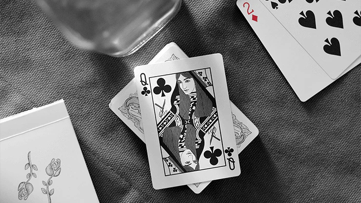 3591-innocence-playing-cards-uspcc-1.jpg