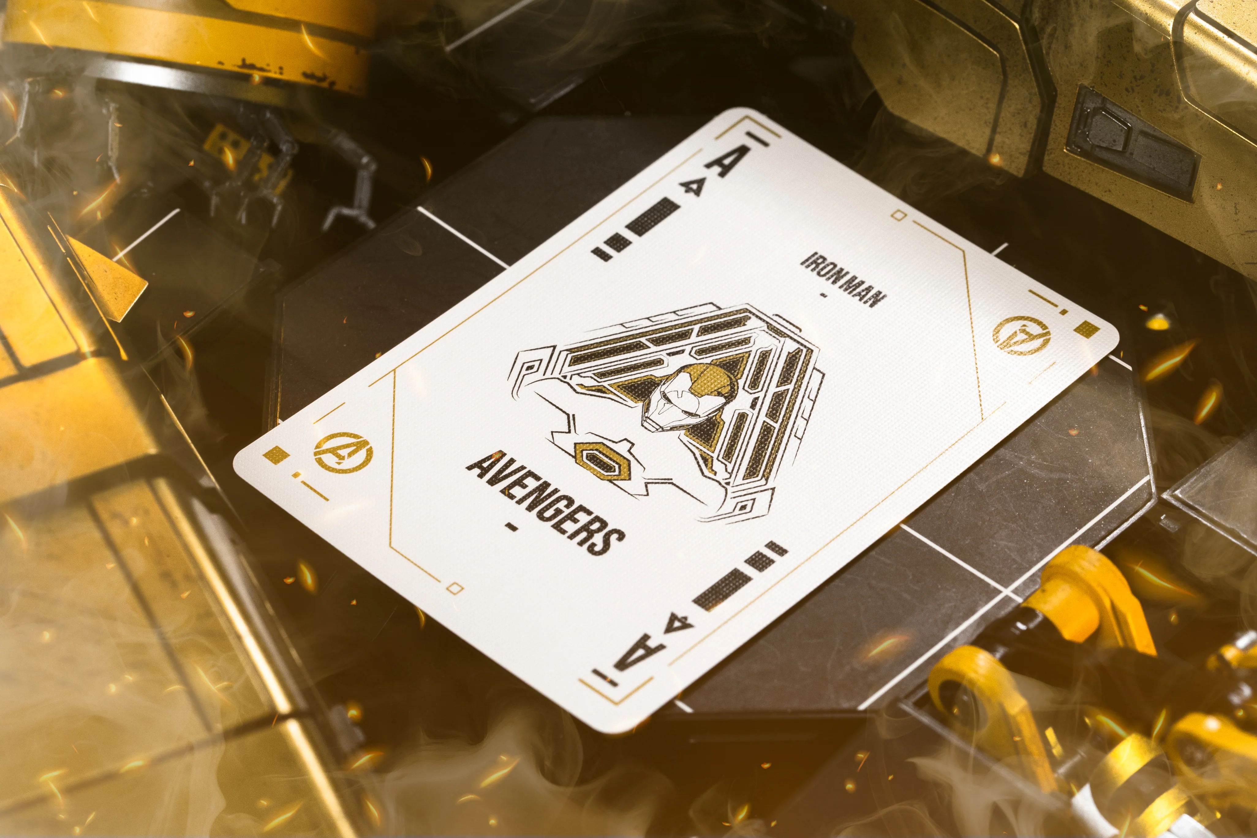 3635-iron-man-mark-21-gold-playing-cards-1.webp