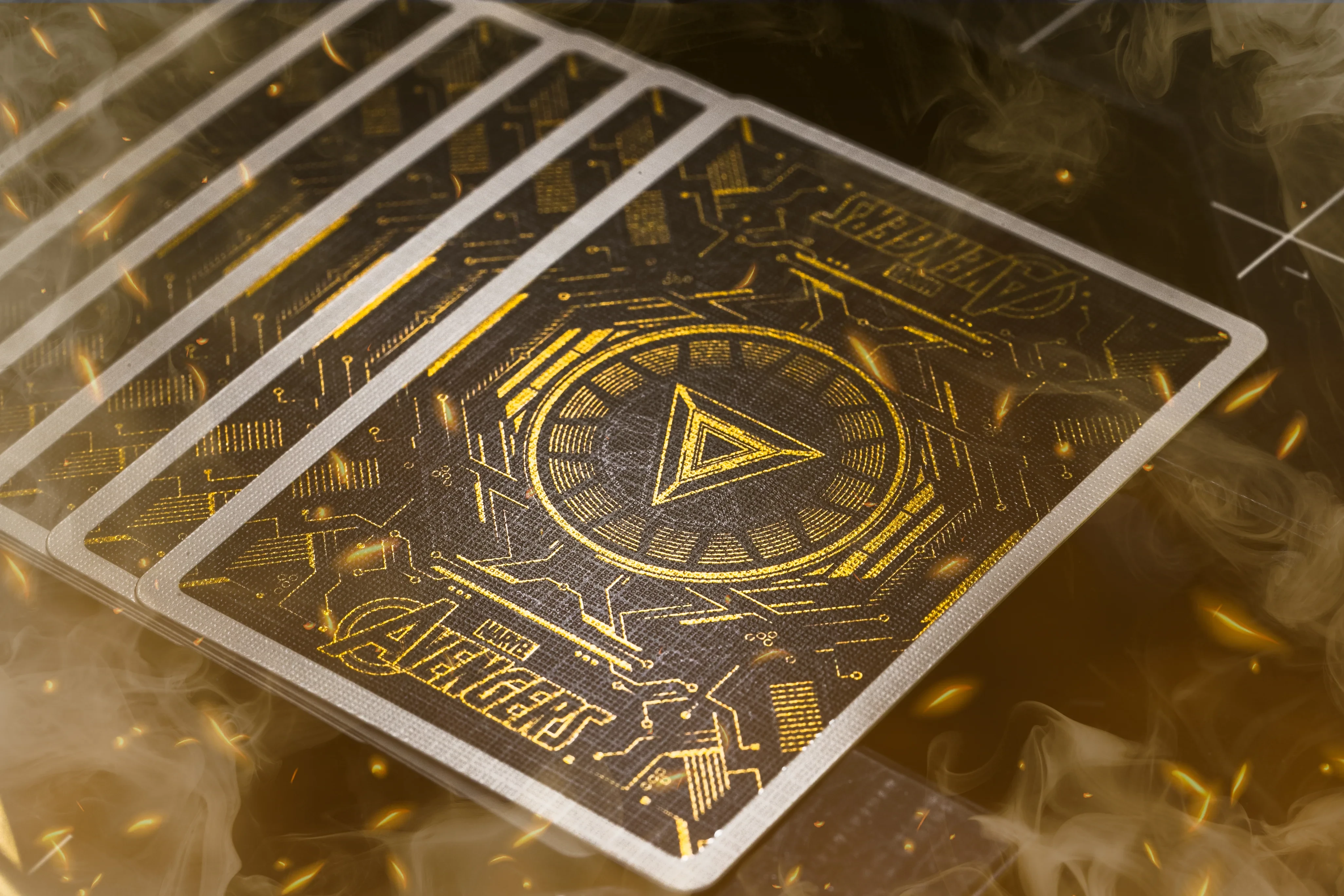 3635-iron-man-mark-21-gold-playing-cards-1.webp