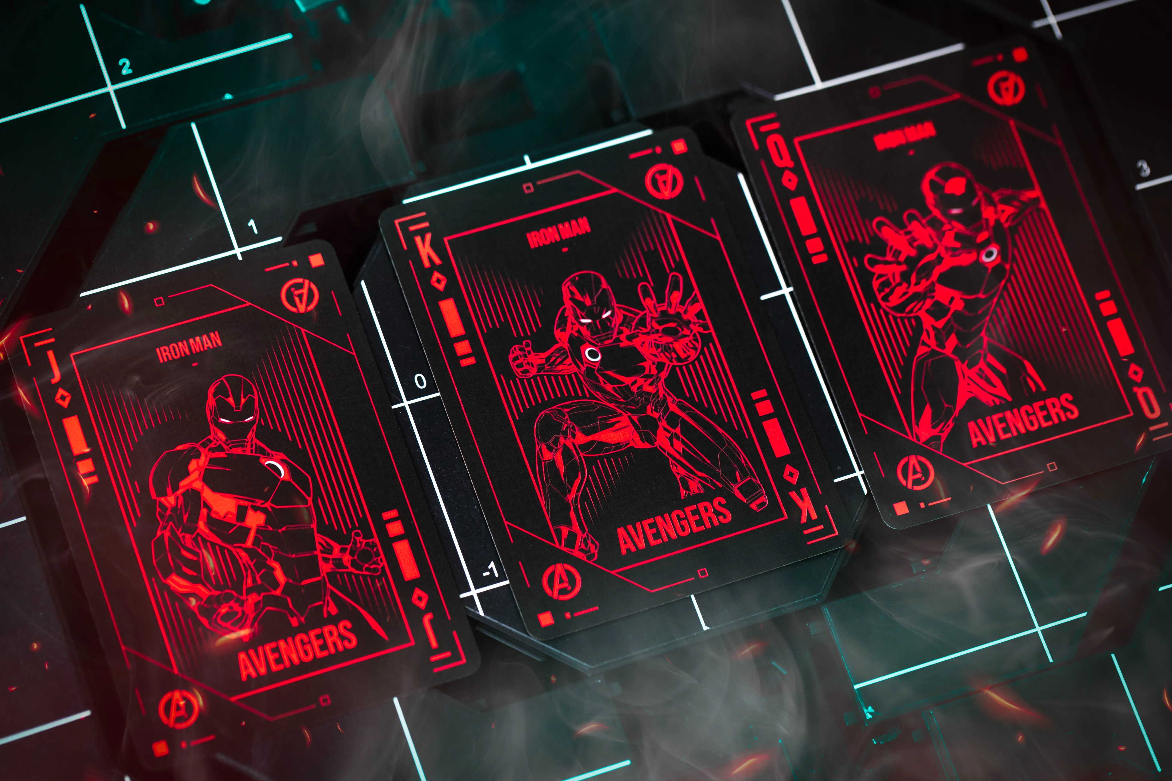 3636-iron-man-mark-33-silver-playing-cards-1.webp