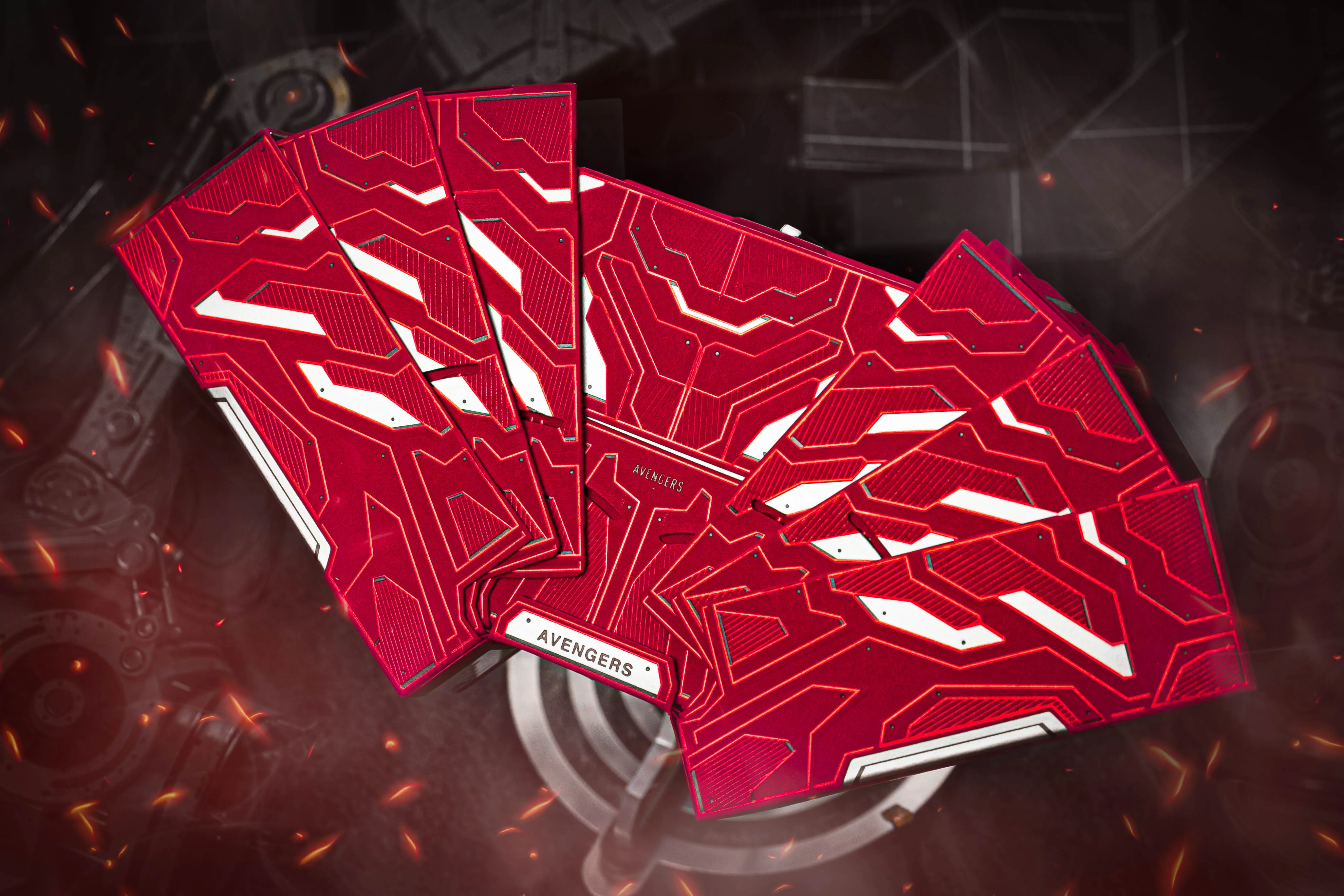 3636-iron-man-mark-33-silver-playing-cards-1.webp