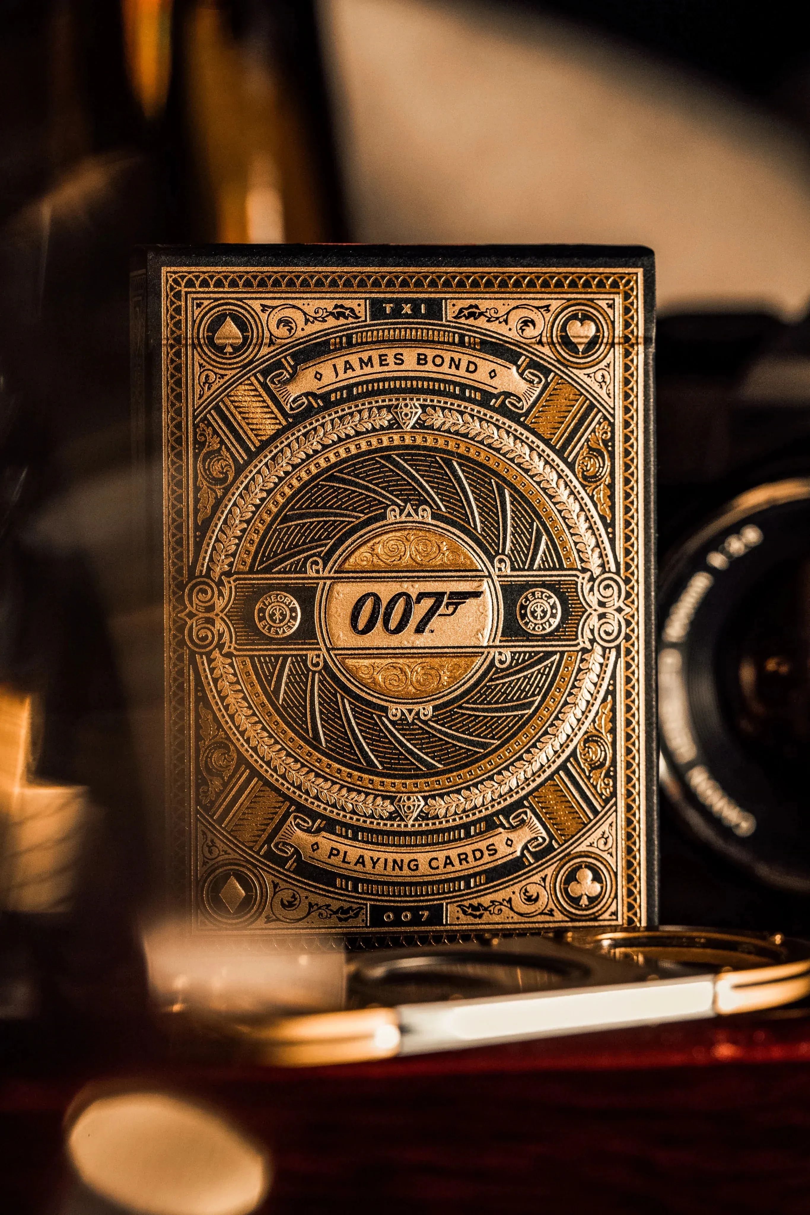 3666-james-bond-007-playing-cards-by-theory11-licensed-to-thrill-1.webp