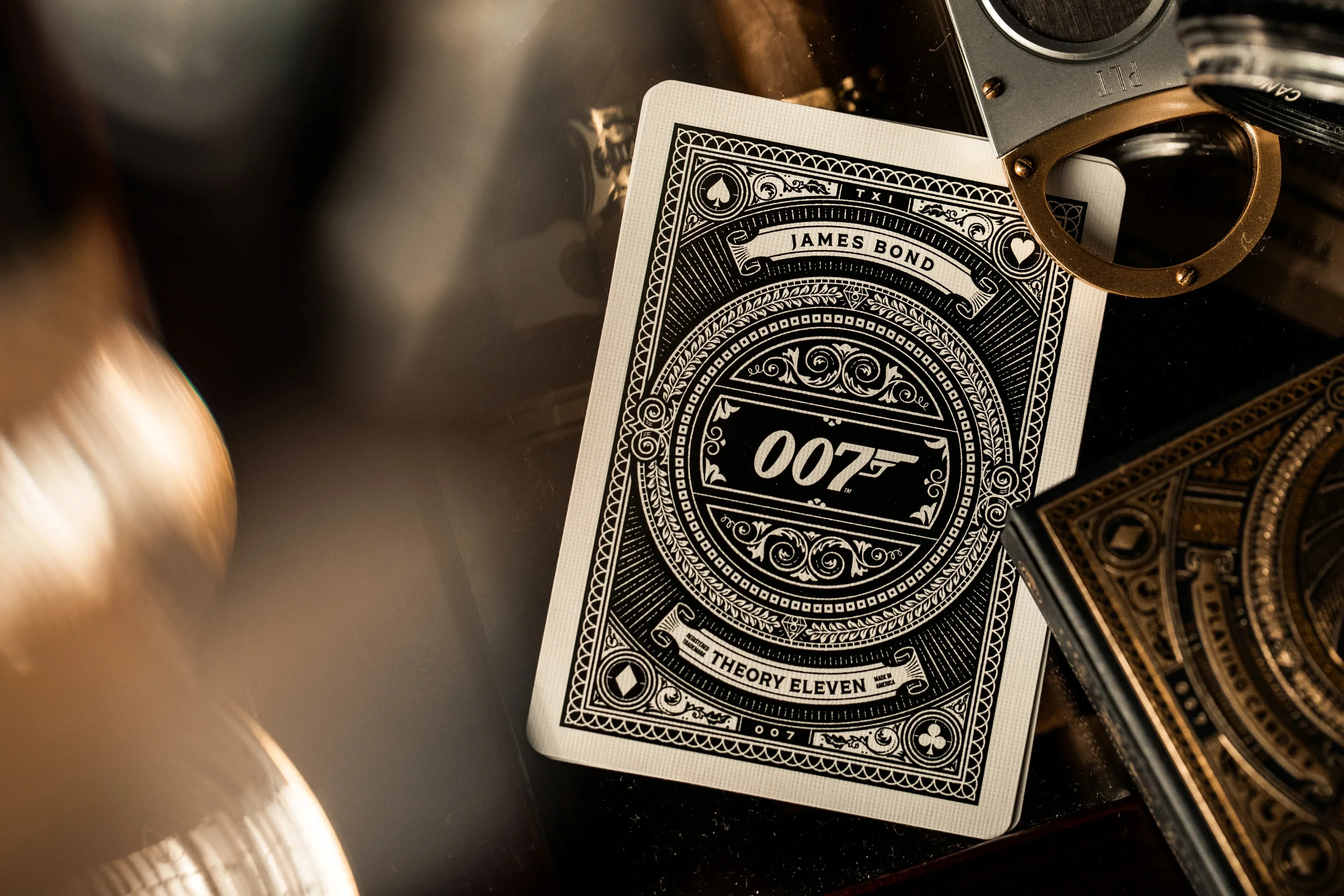 3666-james-bond-007-playing-cards-by-theory11-licensed-to-thrill-1.webp