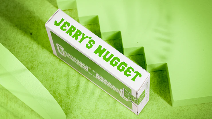 3699-jerry-s-nugget-monotone-metallic-green-playing-cards-uspcc-1.webp