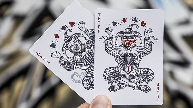 3732-joker-the-thief-street-edition-playing-cards-uspcc-1.jpg