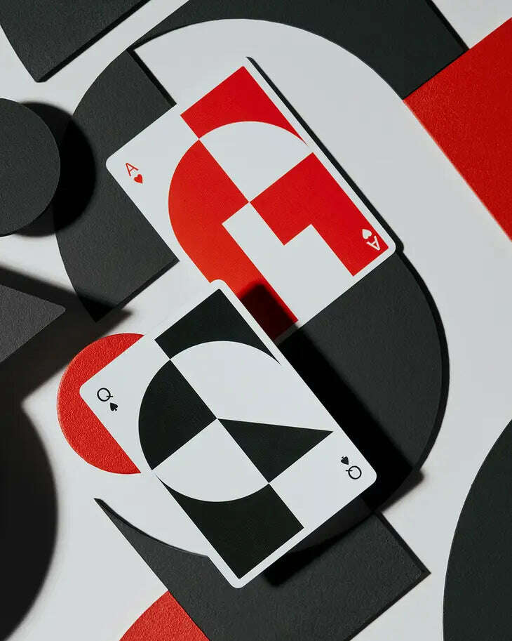 3767-just-type-v1-playing-cards-uspcc-1.webp