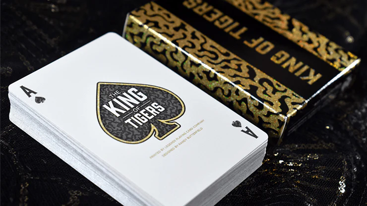 3838-king-of-tigers-playing-cards-lpcc-1.jpg