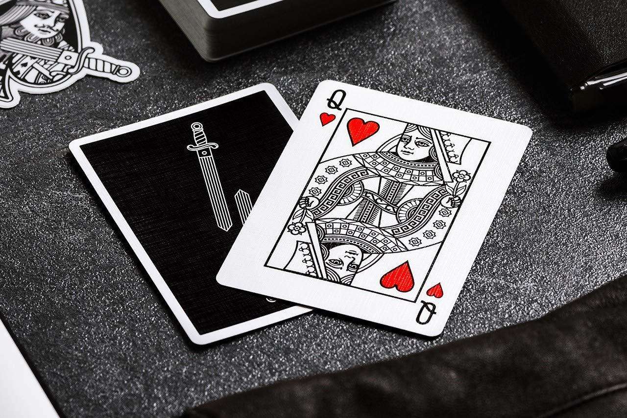 3839-king-slayer-playing-cards-cartamundi-1.webp