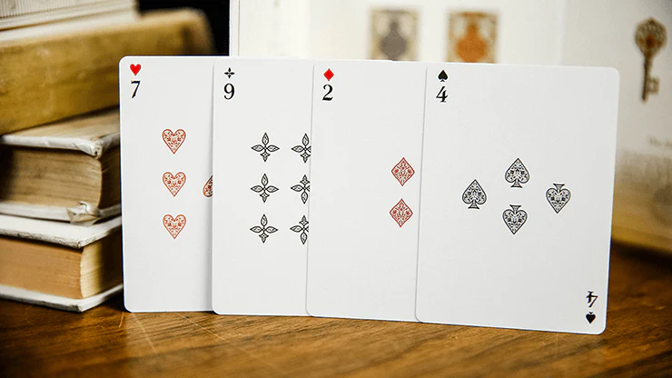 3853-kingdom-classic-gold-playing-card-collection-2-deck-set-uspcc-1.webp