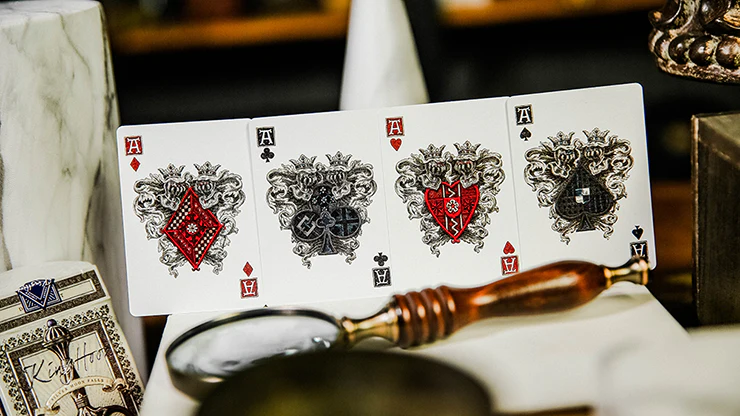3857-kinghood-classic-gold-playing-card-collection-2-deck-set-1.webp