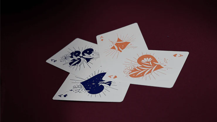 3911-lady-moon-v2-playing-cards-uspcc-1.jpg