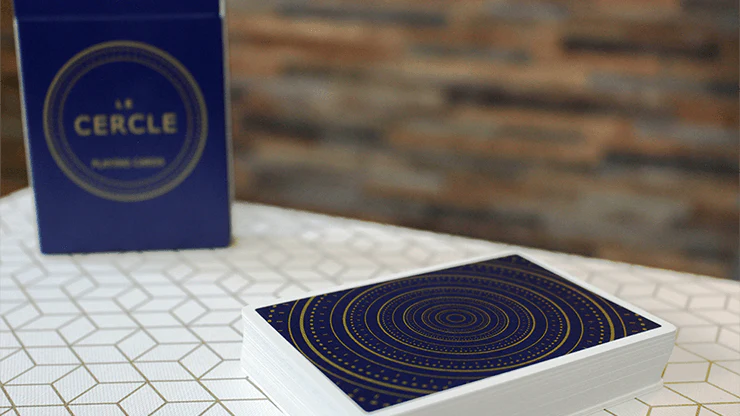 3933-le-cercle-playing-cards-hcpc-1.jpg