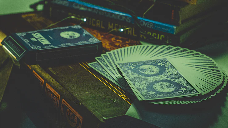 3978-les-melies-conquest-blue-playing-cards-uspcc-1.jpg
