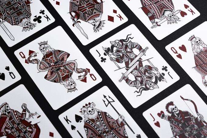 399-666-playing-cards-cartamundi-1.jpg