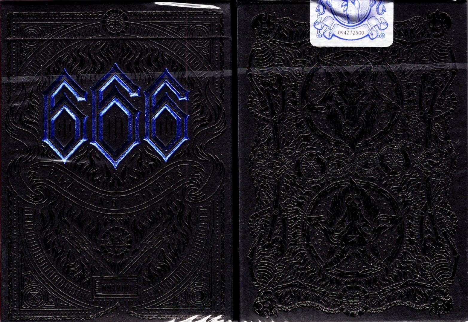 399-666-playing-cards-cartamundi-1.jpg