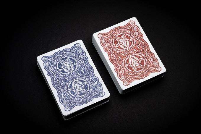 399-666-playing-cards-cartamundi-1.jpg