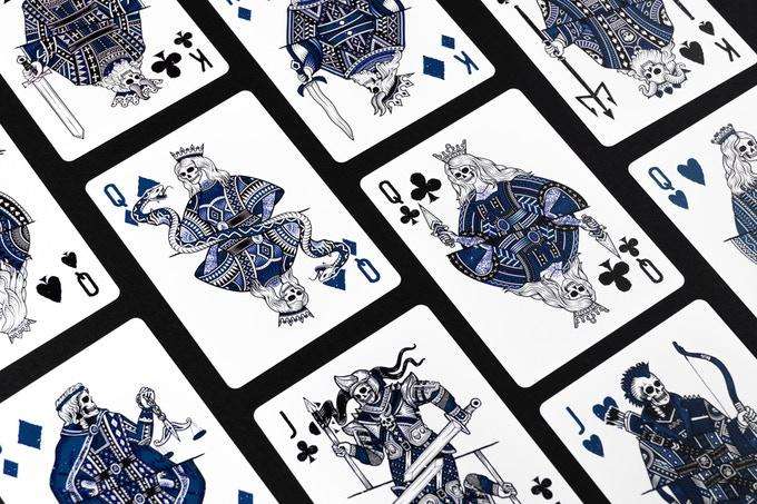 399-666-playing-cards-cartamundi-1.jpg