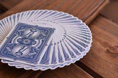3991-liberty-2-deck-set-red-blue-playing-cards-1.jpg