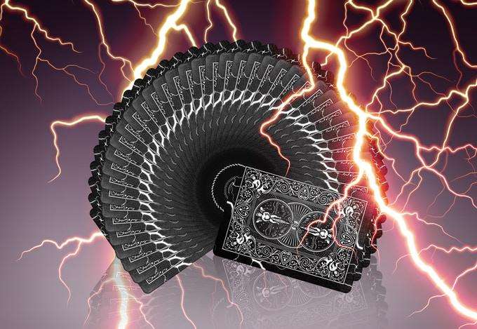 3997-lightning-bicycle-playing-cards-1.jpg