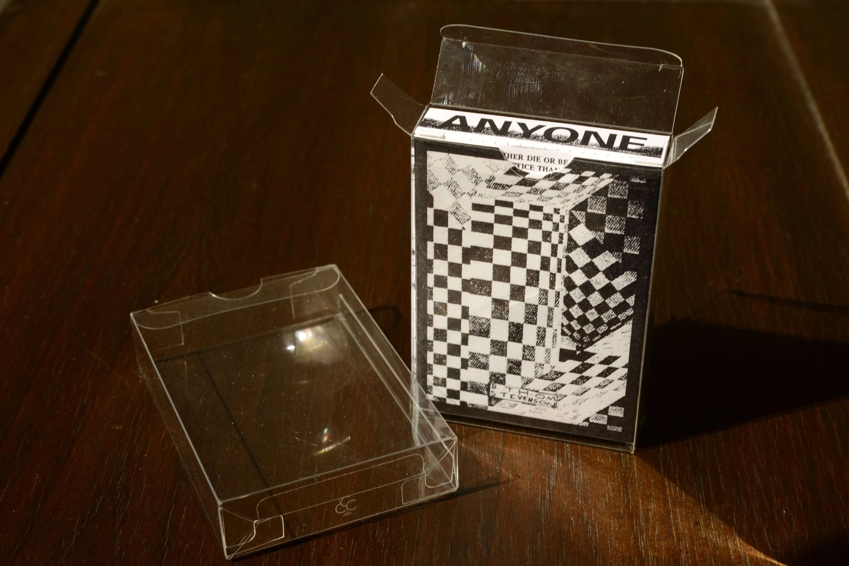 4-carat-ds1-deck-sleeve-1.webp