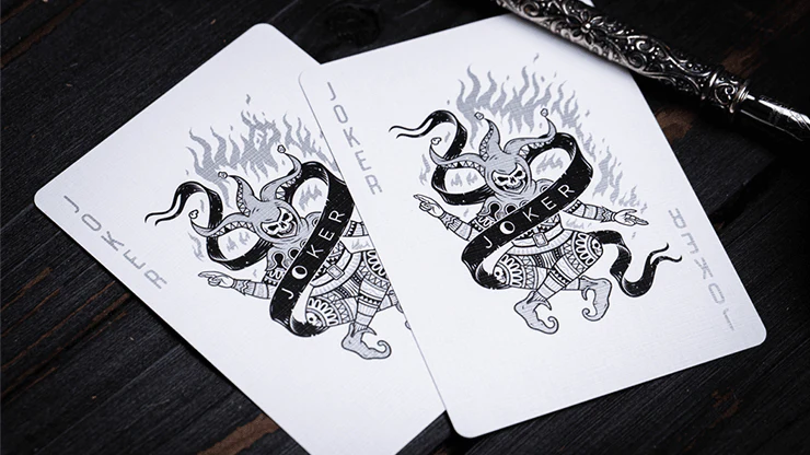 404-666-skeletal-silver-playing-cards-cartamundi-1.jpg