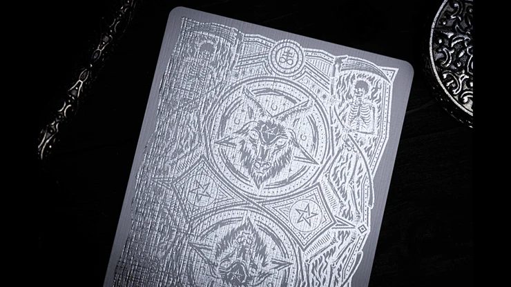 404-666-skeletal-silver-playing-cards-cartamundi-1.jpg