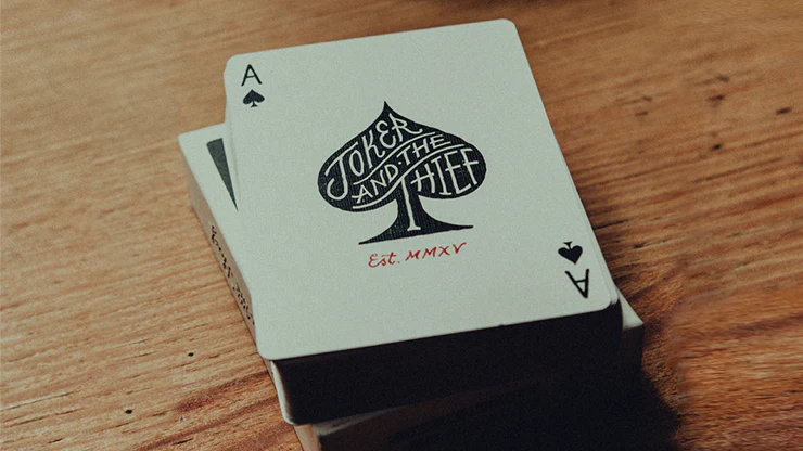 4059-logo-playing-cards-by-joker-and-the-thief-1.webp