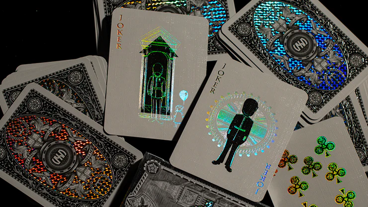 4062-london-classic-diffractor-playing-cards-1.jpg