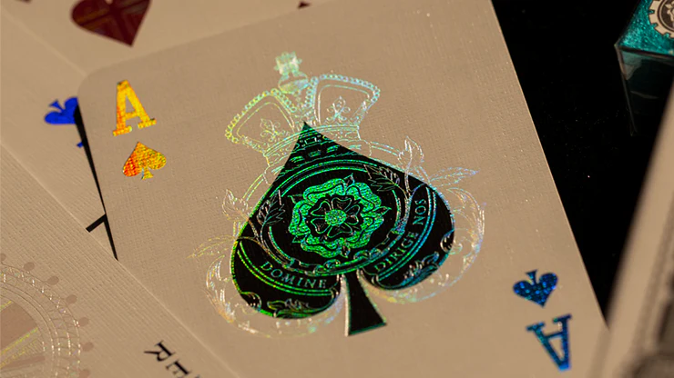 4062-london-classic-diffractor-playing-cards-1.jpg