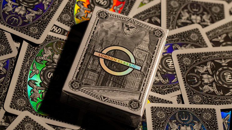 4062-london-classic-diffractor-playing-cards-1.jpg