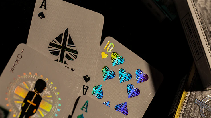 4069-london-silver-diffractor-playing-cards-1.jpg