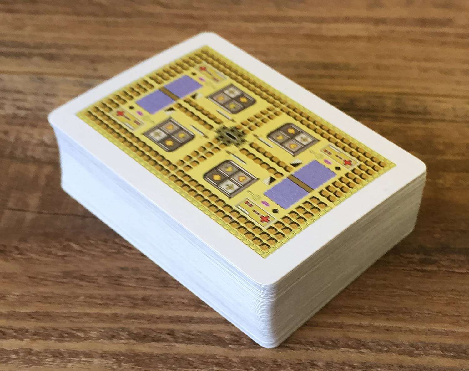 419-8-bit-gold-mini-playing-cards-1.jpg