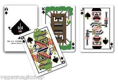 421-8-bit-gold-pixelated-bicycle-playing-cards-deck-1.jpg