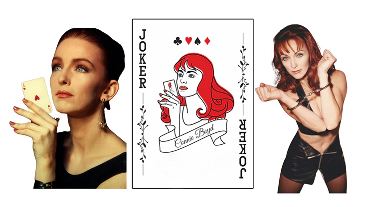 4237-magical-women-playing-cards-gilded-edition-1.webp