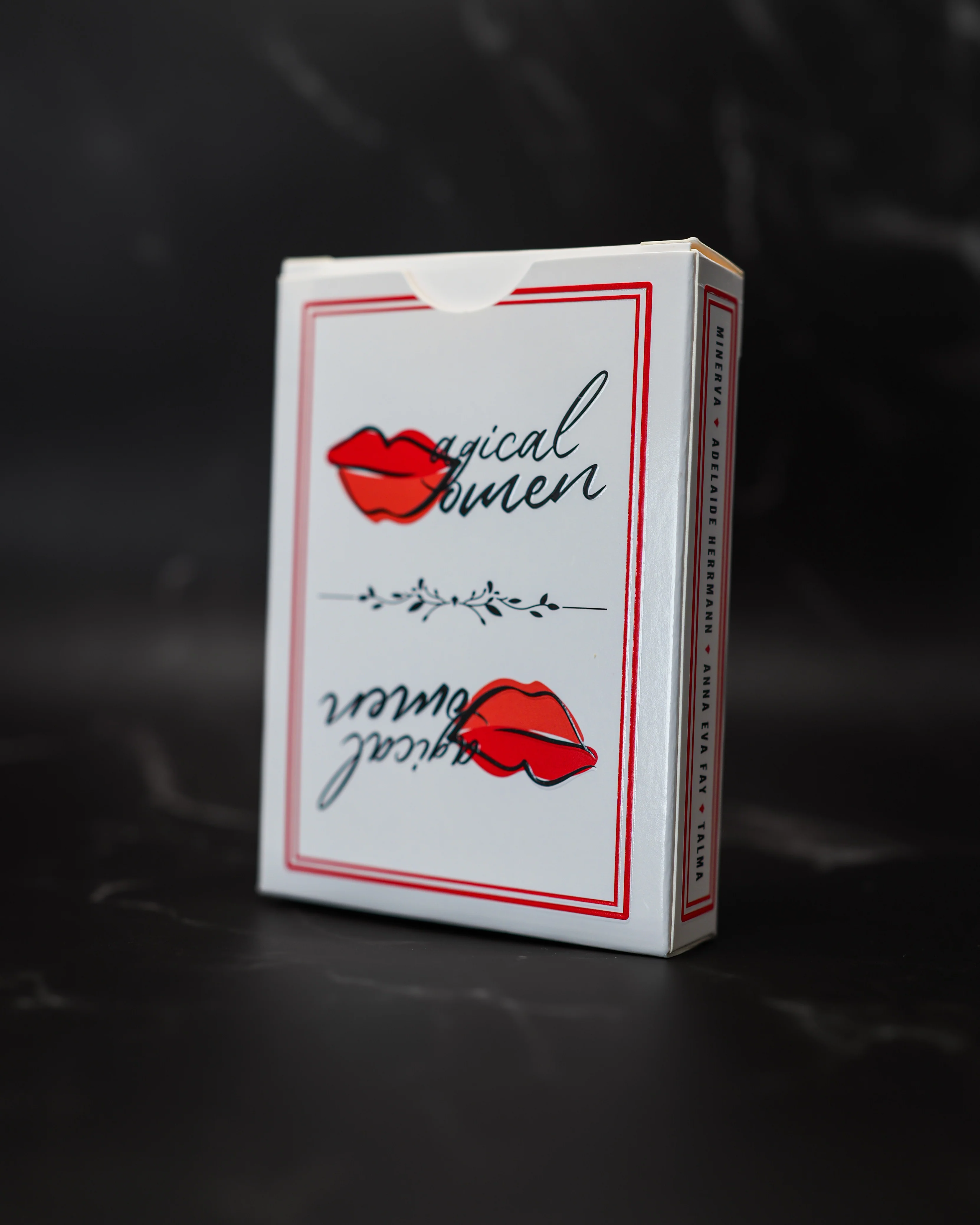 4237-magical-women-playing-cards-gilded-edition-1.webp