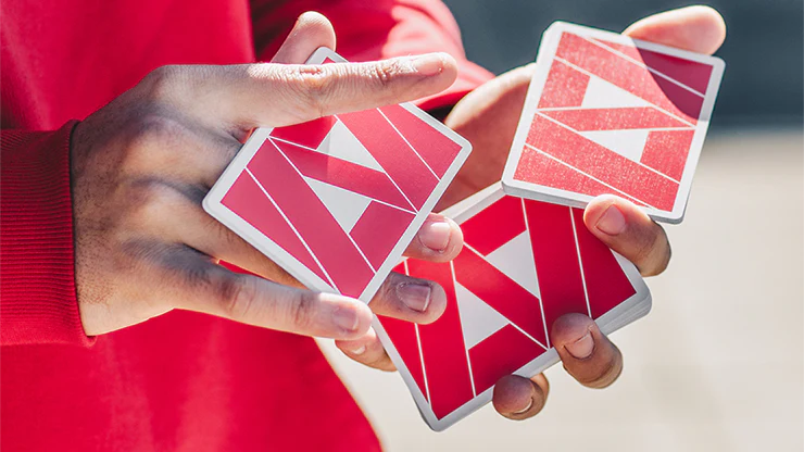 4273-mako-red-playing-cards-uspcc-1.webp