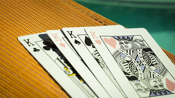 4278-malibu-v2-playing-cards-uspcc-1.jpg
