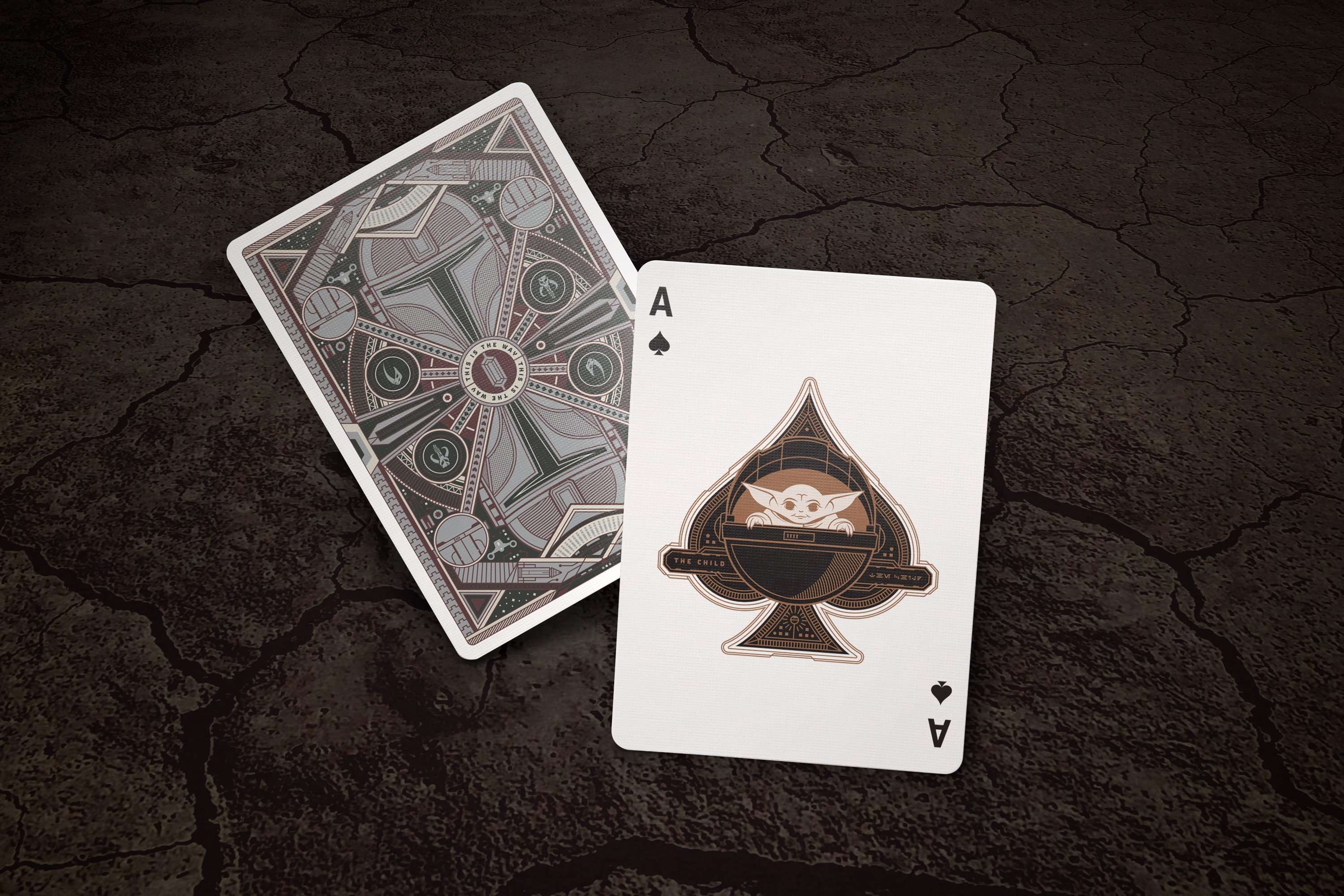 4289-mandalorian-playing-cards-uspcc-1.jpg