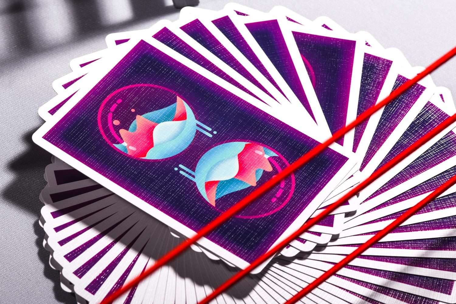 4311-marbles-playing-cards-cartamundi-1.jpg